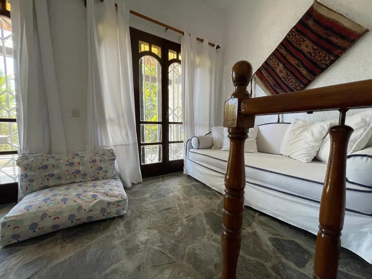 Semesterbostad Spacious Maisonette On The Eu Blue Beach Of Kalogria In Sithonia, Greece Grekland