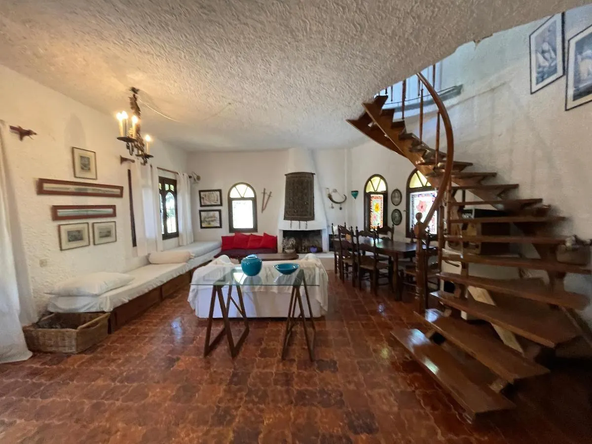 Semesterbostad Spacious Maisonette On The Eu Blue Beach Of Kalogria In Sithonia, Greece