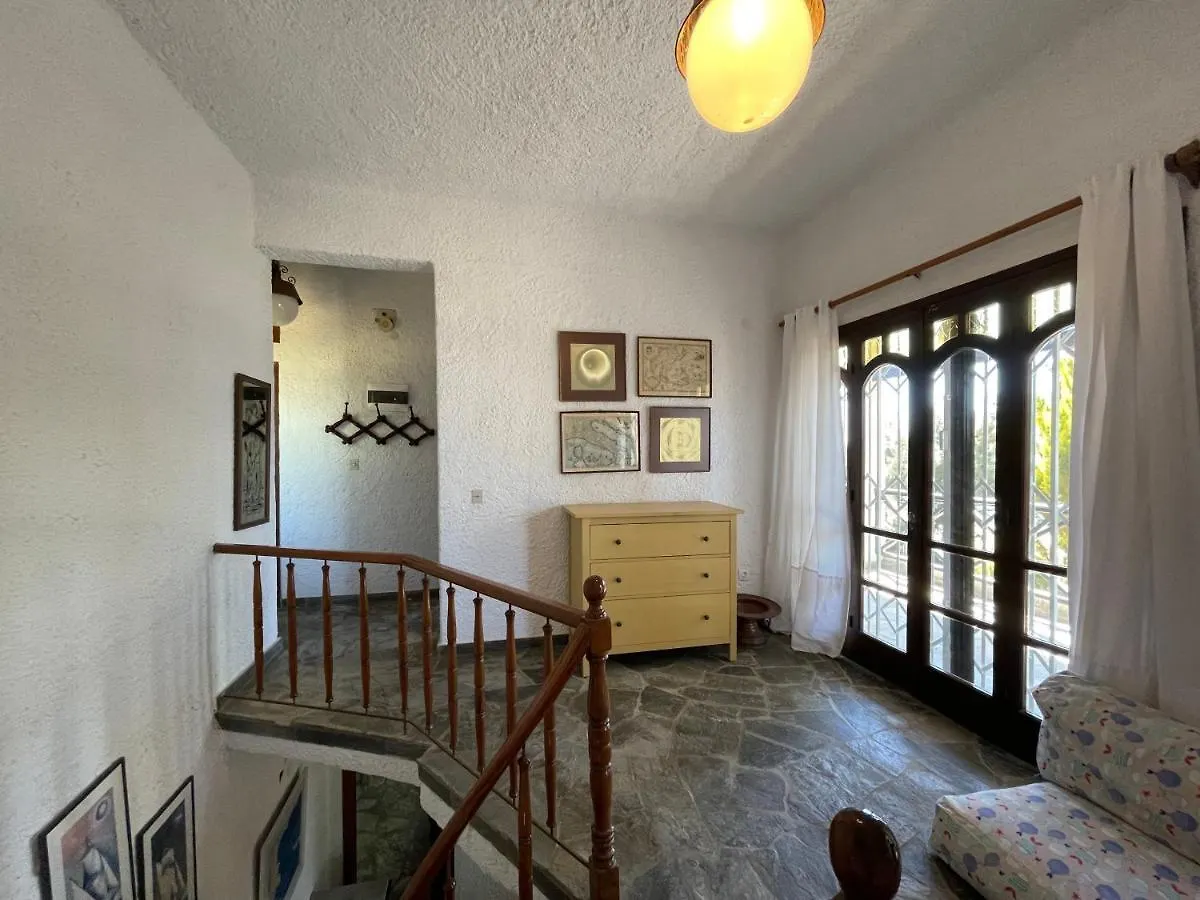 Spacious Maisonette On The Eu Blue Beach Of Kalogria In Sithonia, Greece